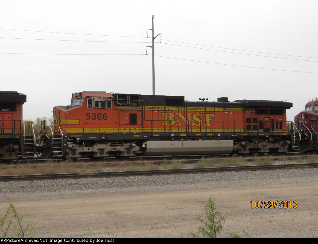 BNSF 5366